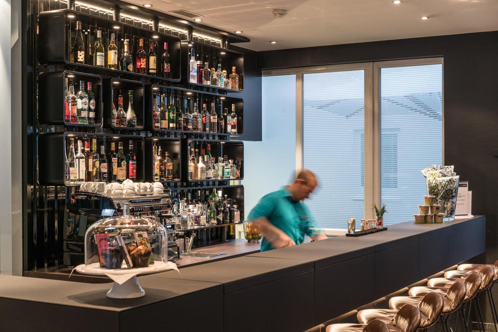 Motel One Hamburg-Altona Εξωτερικό φωτογραφία